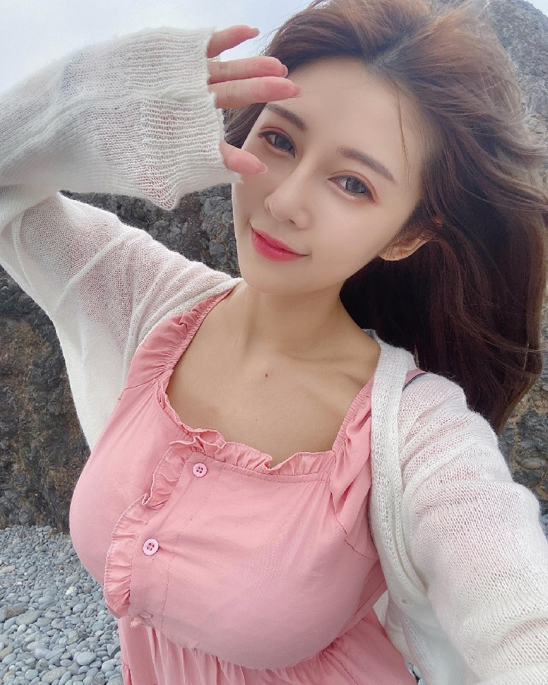 G951 照片629张 视频91个 同人私密 中国女 高颜值大胸气质美女